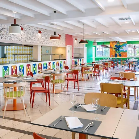 布兰科大卡斯蒂略塔格罗酒店 普拉亚布兰卡