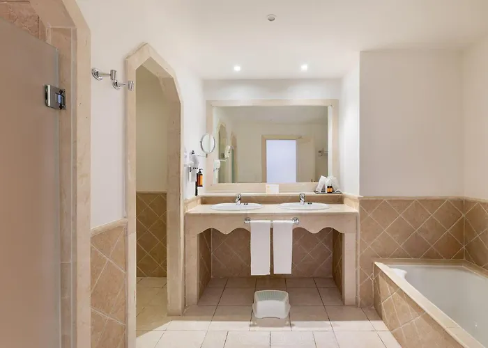 布兰科大卡斯蒂略塔格罗酒店 普拉亚布兰卡