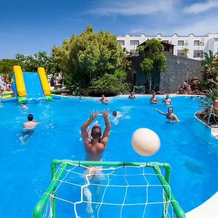 Gran Tagoro Family & Fun Playa Blanca Resort 5*