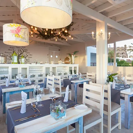 Gran Castillo Tagoro Family&fun Resort