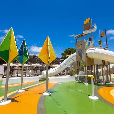 Gran Tagoro Family & Fun Playa Blanca Resort 5*