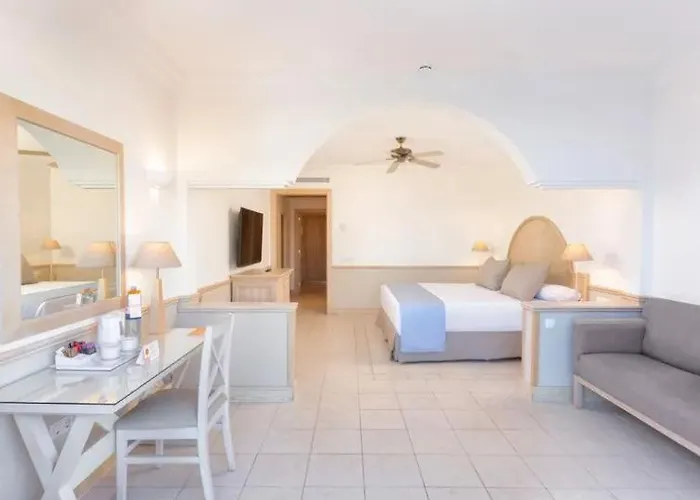 Resort Gran Castillo Tagoro Family&fun 5*