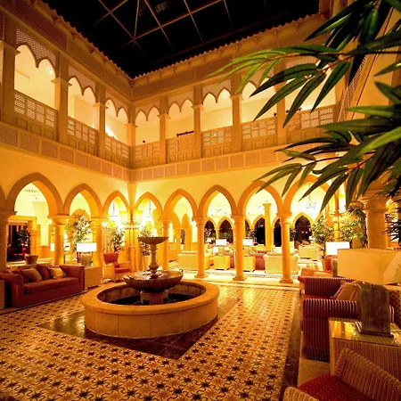 Курортный комплекс Gran Castillo Tagoro Family & Fun