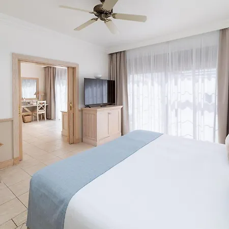 Gran Tagoro Family & Fun Курортный комплекс 5*