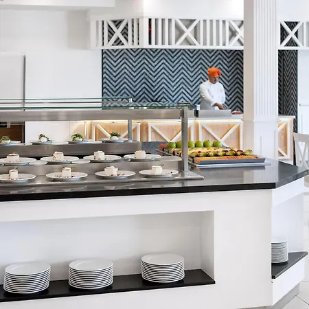 Курортный комплекс Gran Tagoro Family & Fun 5*
