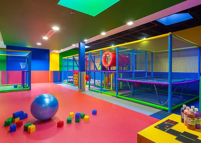 Курортный комплекс Gran Castillo Tagoro Family & Fun