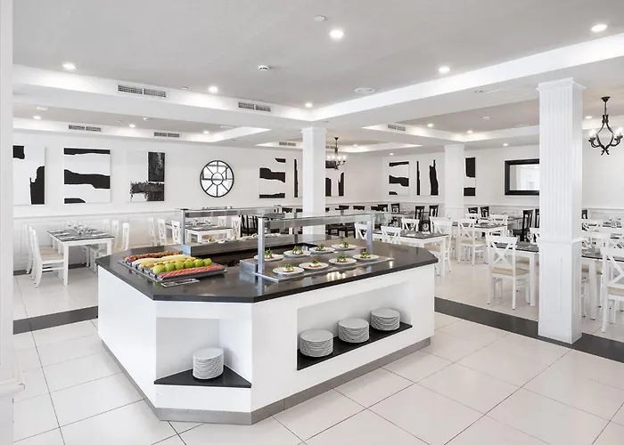 Gran Castillo Tagoro Family & Fun 5* Playa Blanca (Lanzarote)