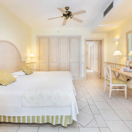 Gran Castillo Tagoro Family & Fun Resort 5*