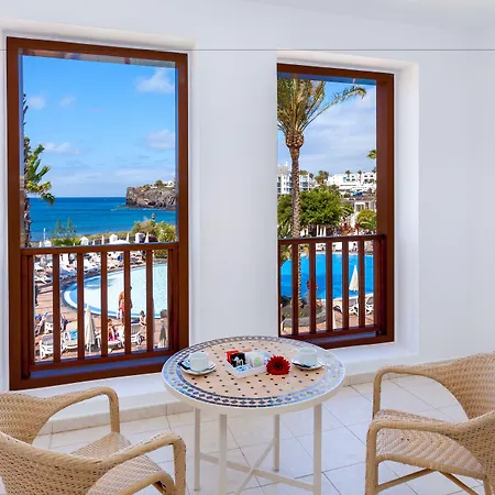 Gran Castillo Tagoro Family & Fun Playa Blanca