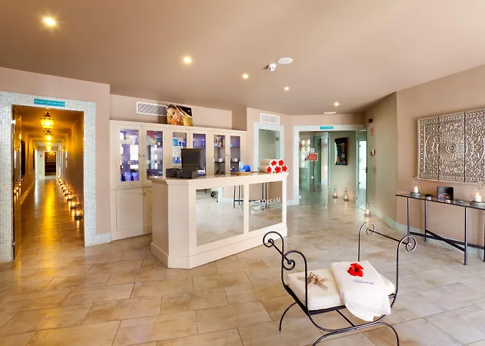 Üdülőközpont Gran Castillo Tagoro Family & Fun 5*